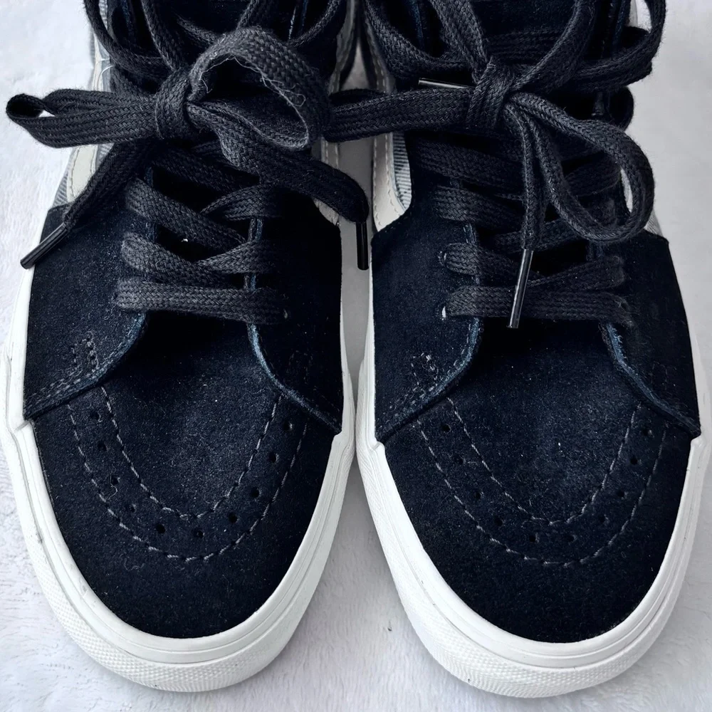 VANS SK8-Hi Grunge Black & Gray Plaid Suede High Top Sneakers--NEW--5.5M